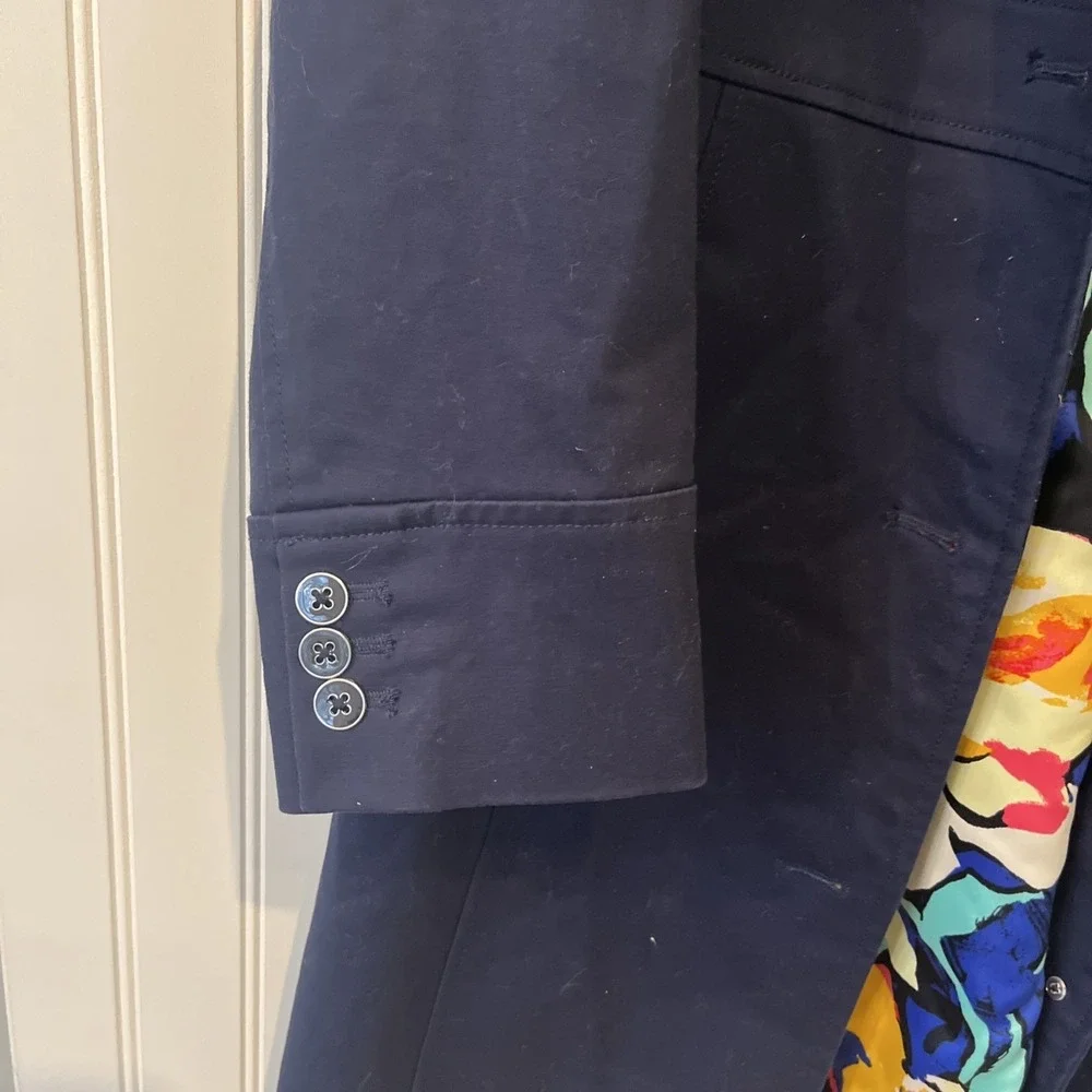 Isaac Mizrahi Women's Navy Trench Coat, Sz 12, spring, Iconic,Classic, Hood prep